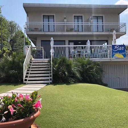 Lake Garda Beach Hostel Padenghe sul Garda Exterior foto